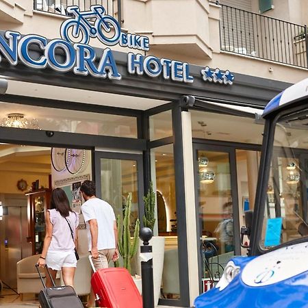 Ancora Hotel & Residence Cattolica Buitenkant foto