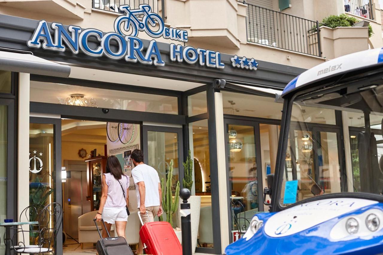Ancora Hotel & Residence Cattolica Buitenkant foto