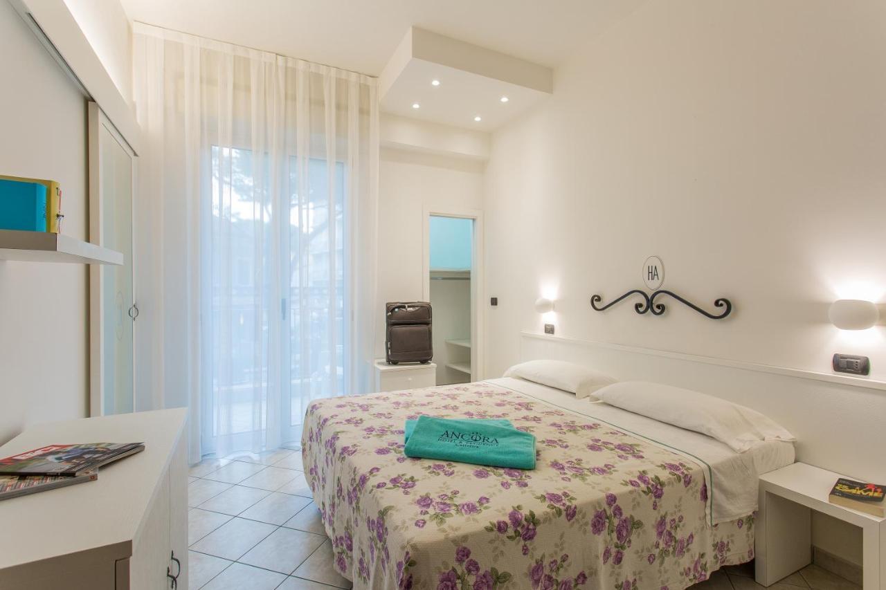 Ancora Hotel & Residence Cattolica Buitenkant foto