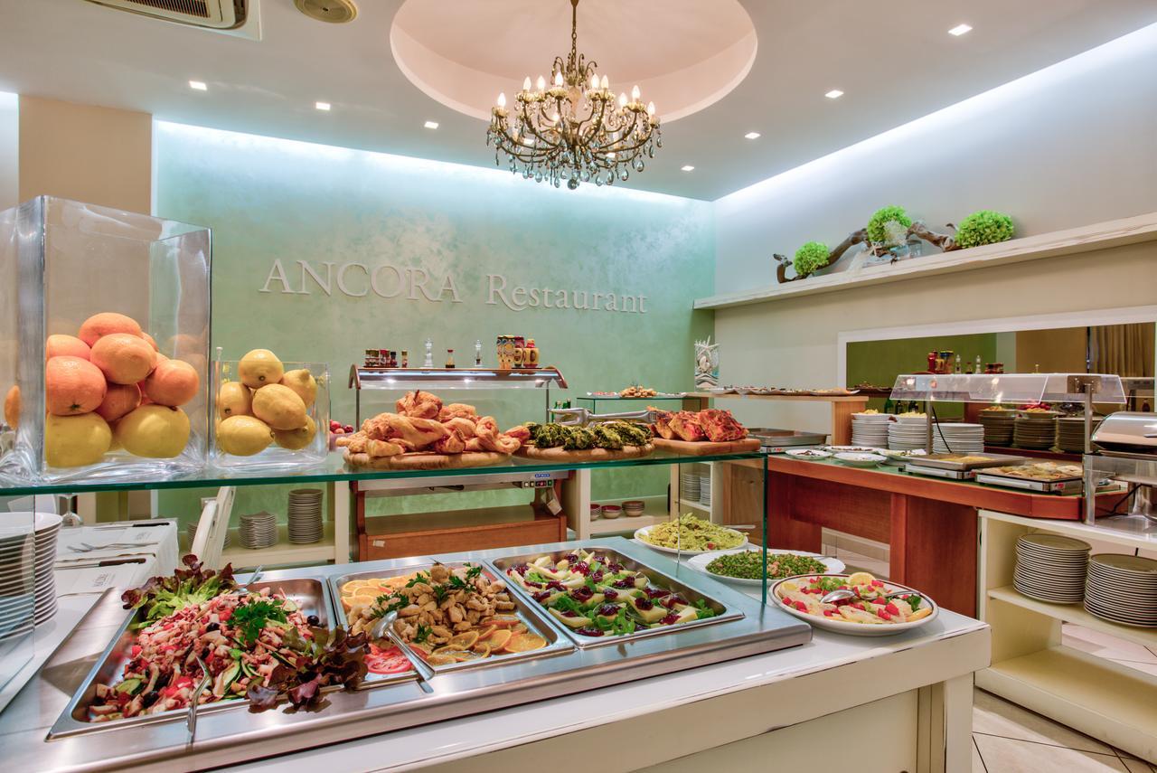 Ancora Hotel & Residence Cattolica Buitenkant foto